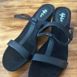 Black wedges so so confortable.